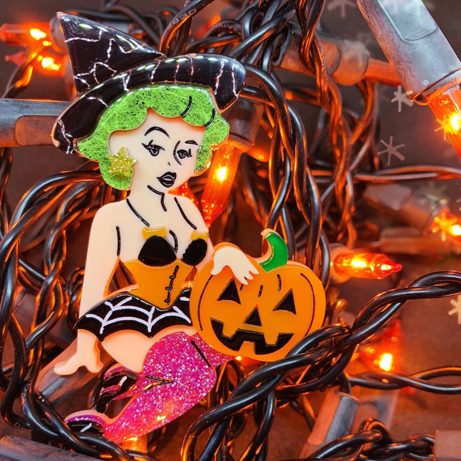 Lipstick & Chrome Bewitching Belle Halloween Brooch 5 Lipstick & Chrome Bewitching Belle Halloween Brooch - Image 3