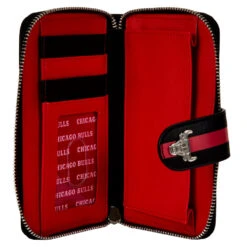 Loungefly NBA Chicago Bulls Logo Wallet -Toy Haven NBAWA0002 LFNBACHICAGOBULLSLOGOSNAPWALLET INSIDE 129 1000x aea431a0 4700 4614 a804 8a0671e27e5d