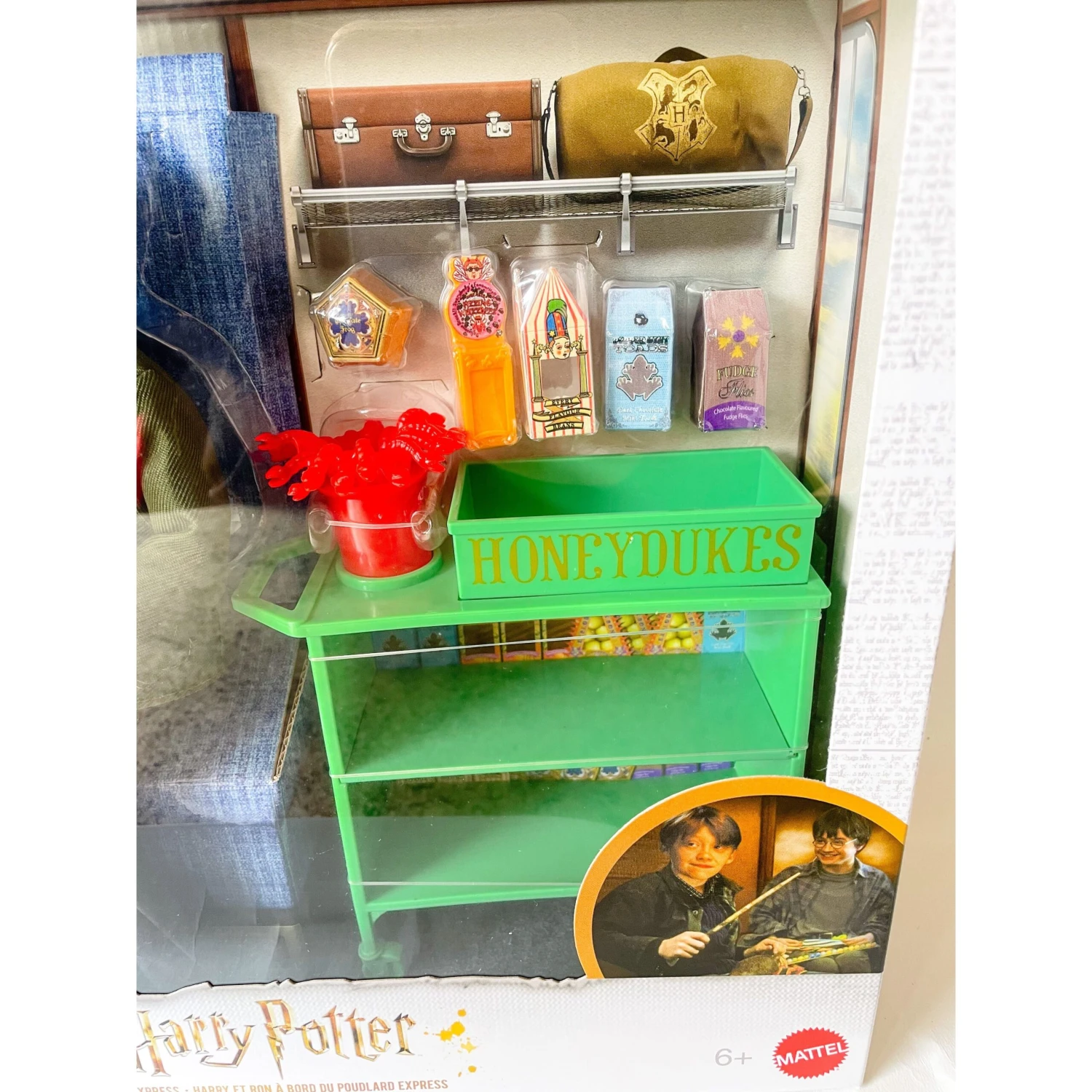 Wizarding World Harry Potter & Ron Hogwarts Express Doll Set 12 Wizarding World Harry Potter & Ron Hogwarts Express Doll Set - Image 10